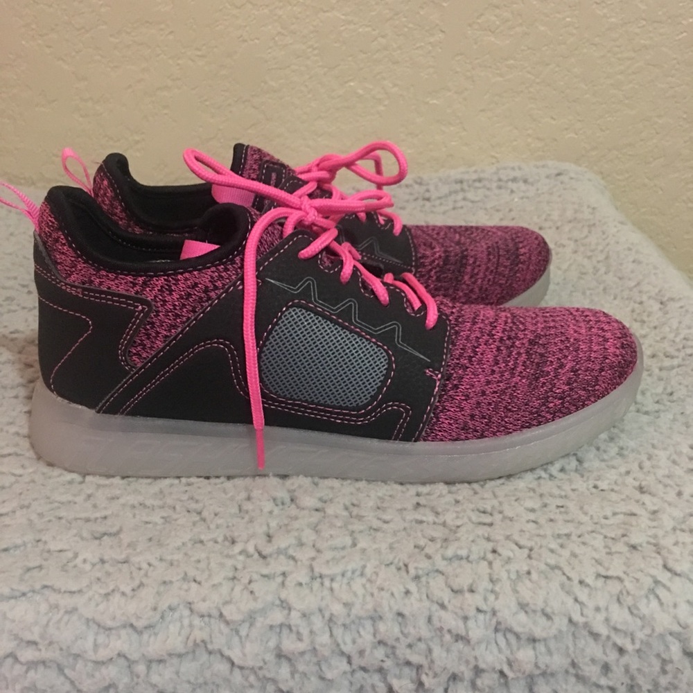 Size 6 girls multi colored light up sneakers